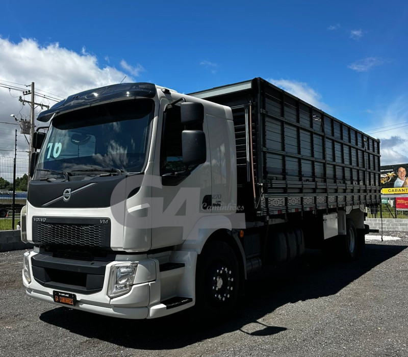 VOLVO VM 270 4X2 2016/2016