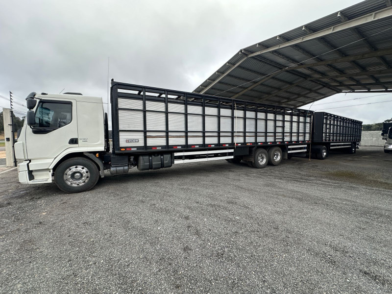 VOLVO VM 330 6x2 2022 + JULIETA VILAÇOS 2022