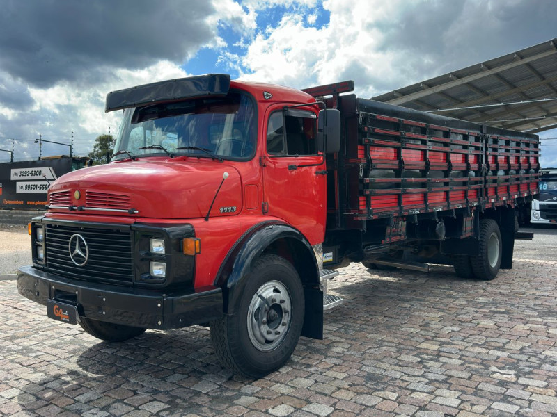 MERCEDES BENZ 1113 1982