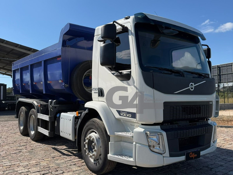 VOLVO VM 290 6X2 2023/2023
