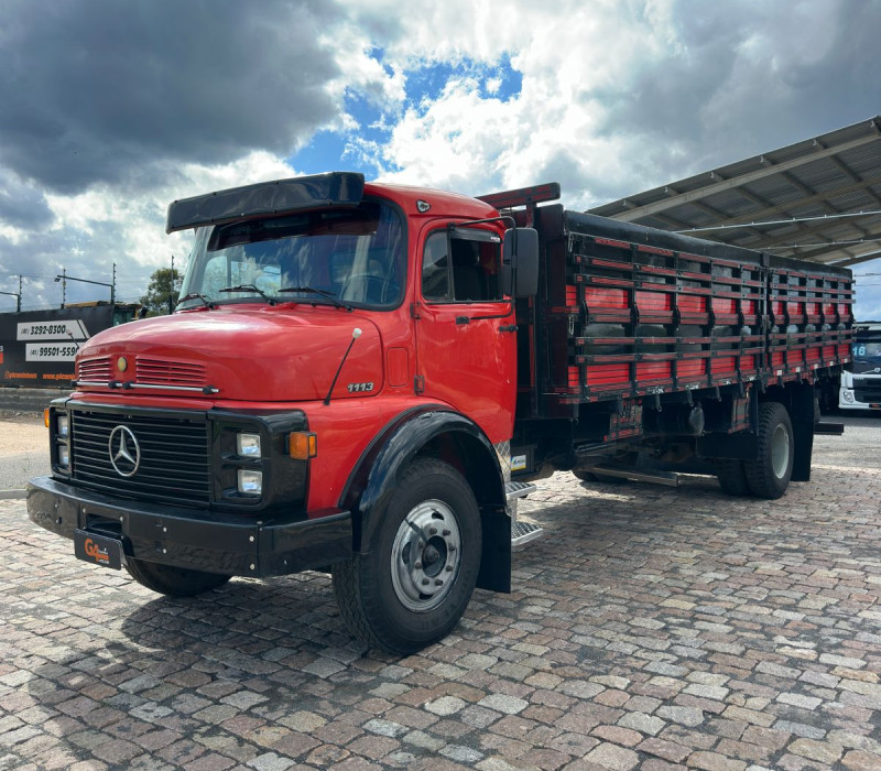 MERCEDES BENZ 1113 1982