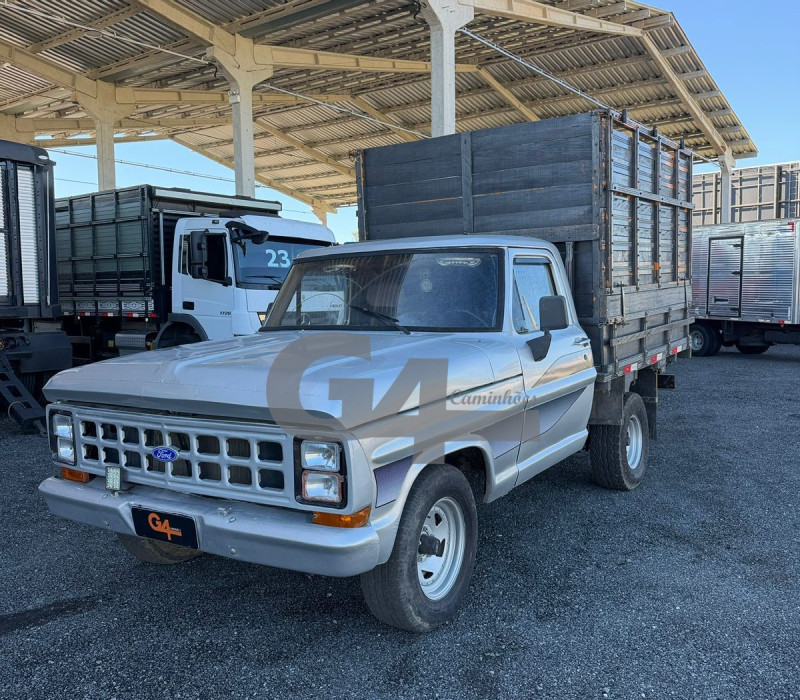 FORD F-100 1975