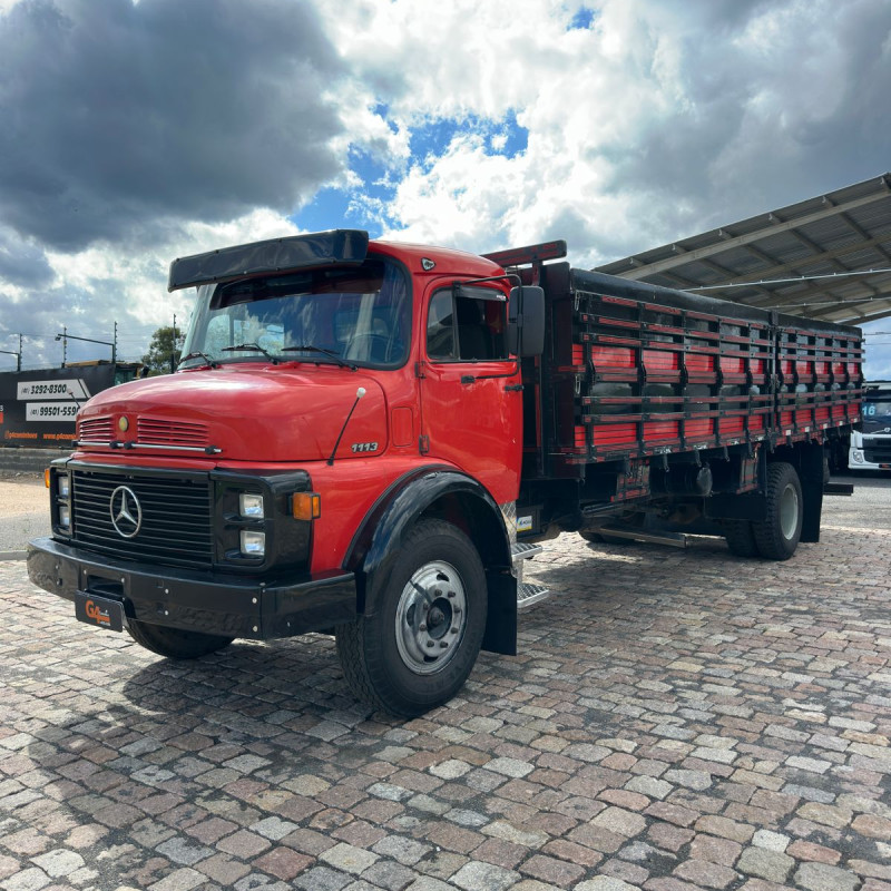 MERCEDES BENZ 1113 1982