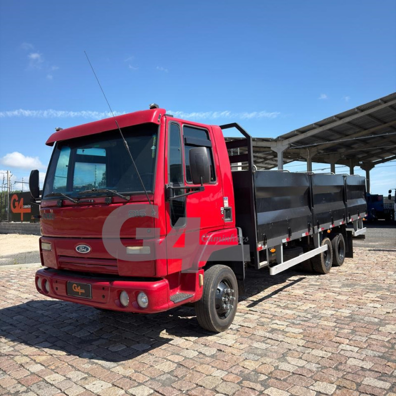 FORD CARGO 816 6X2 2013/2013